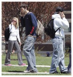 Champaign, Ill. -- A University of Illinois study of pedestrian safety has found using a cell phone while walking can endanger one's health.